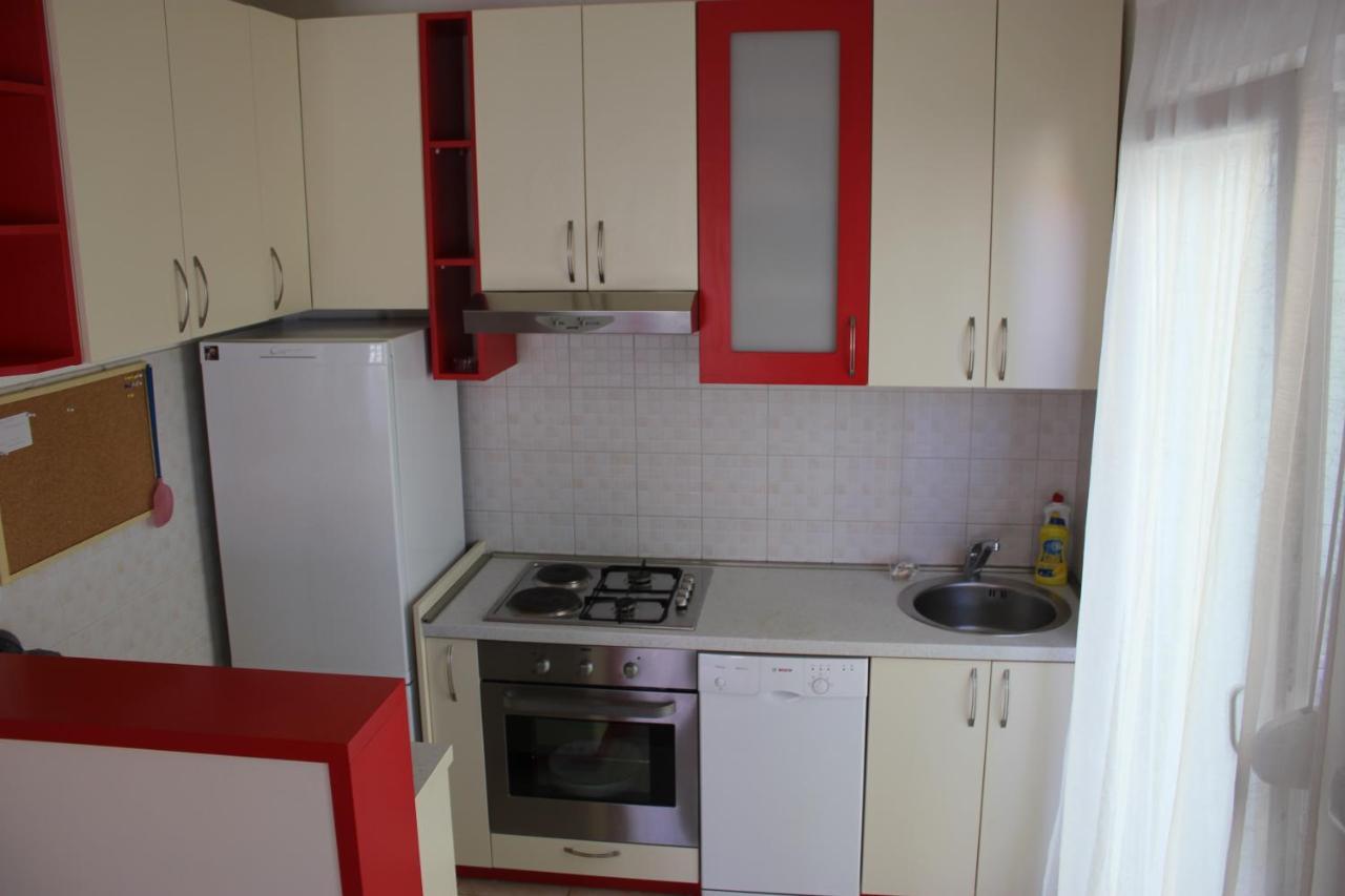 Toni Apartment โอมิช ภายนอก รูปภาพ
