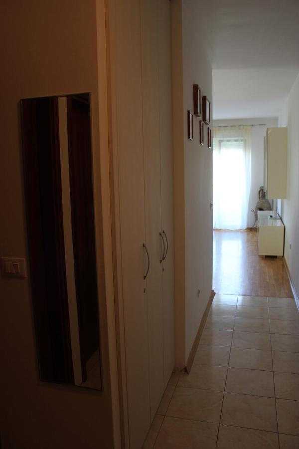 Toni Apartment โอมิช ภายนอก รูปภาพ