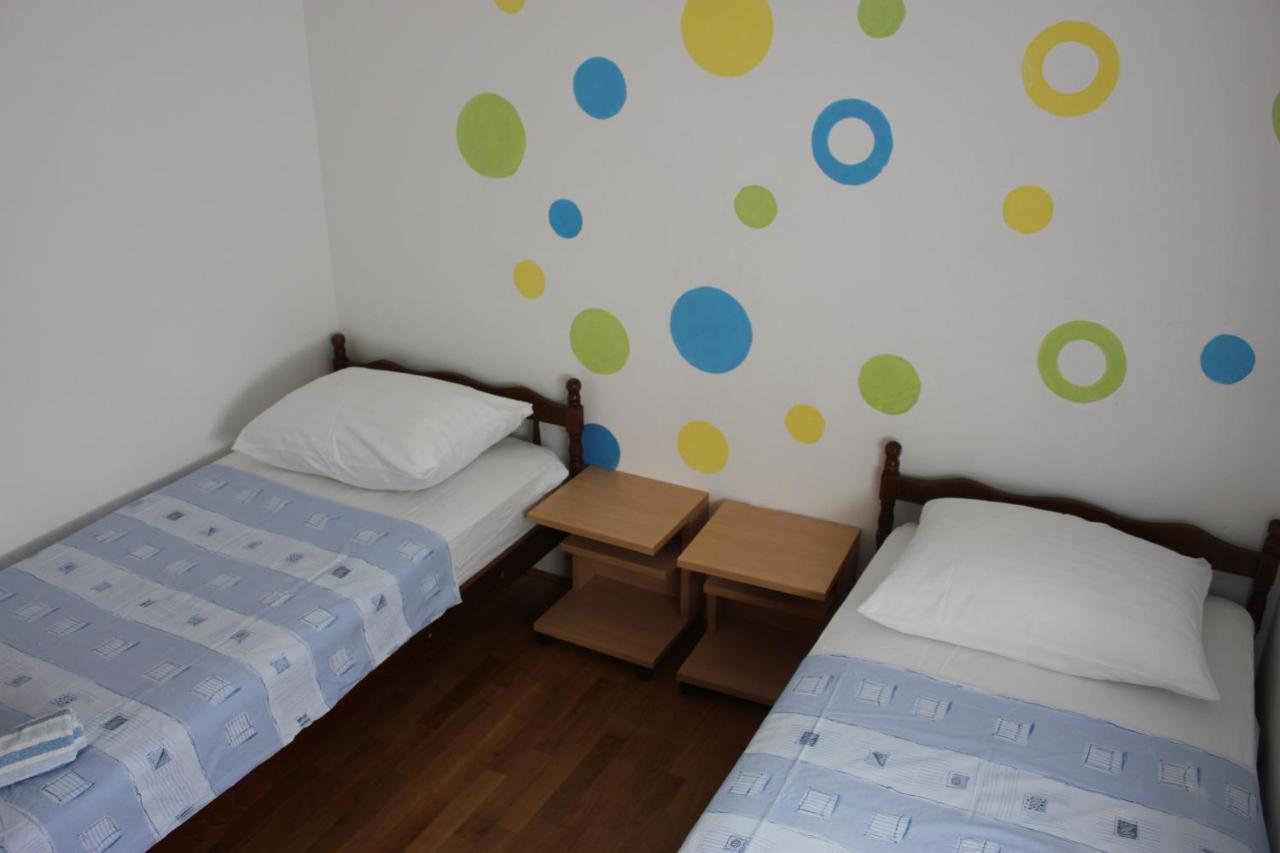 Toni Apartment โอมิช ภายนอก รูปภาพ